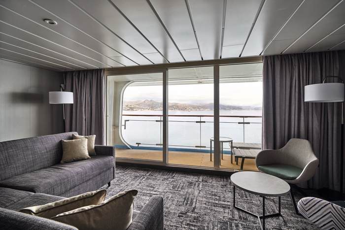 Marella Cruises Marella Discovery Royal Suite ©Pippa Davies 5.jpeg